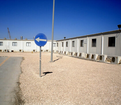 MANIFAH FIELD CAUSEWAY